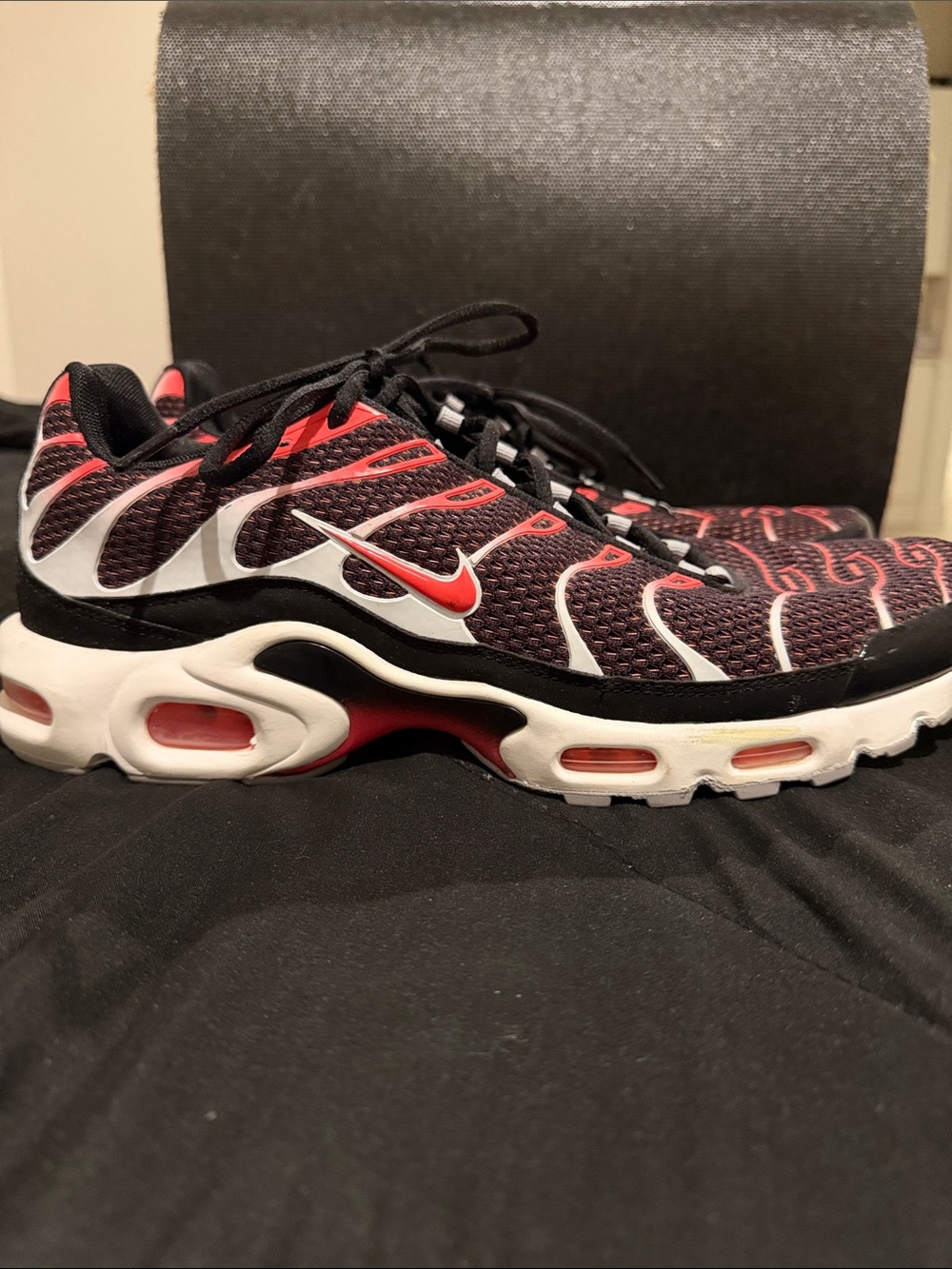 Men’s Nike Air Max Plus - Hot Lava